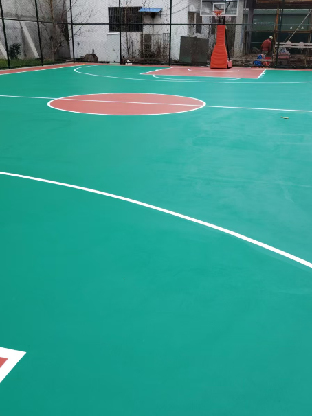 池州 球场长期使用易出现地面开裂